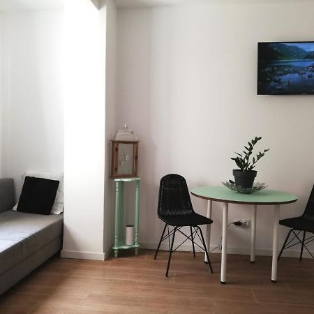 Отель Mini Apartamento Centrico Con Zonas Compartidas Валенсия Экстерьер фото